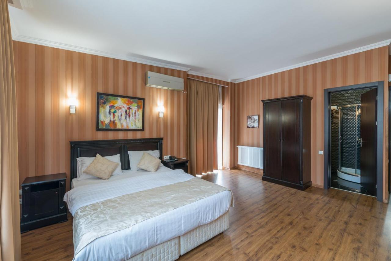 Garden View Hotel Tbilisi Bagian luar foto