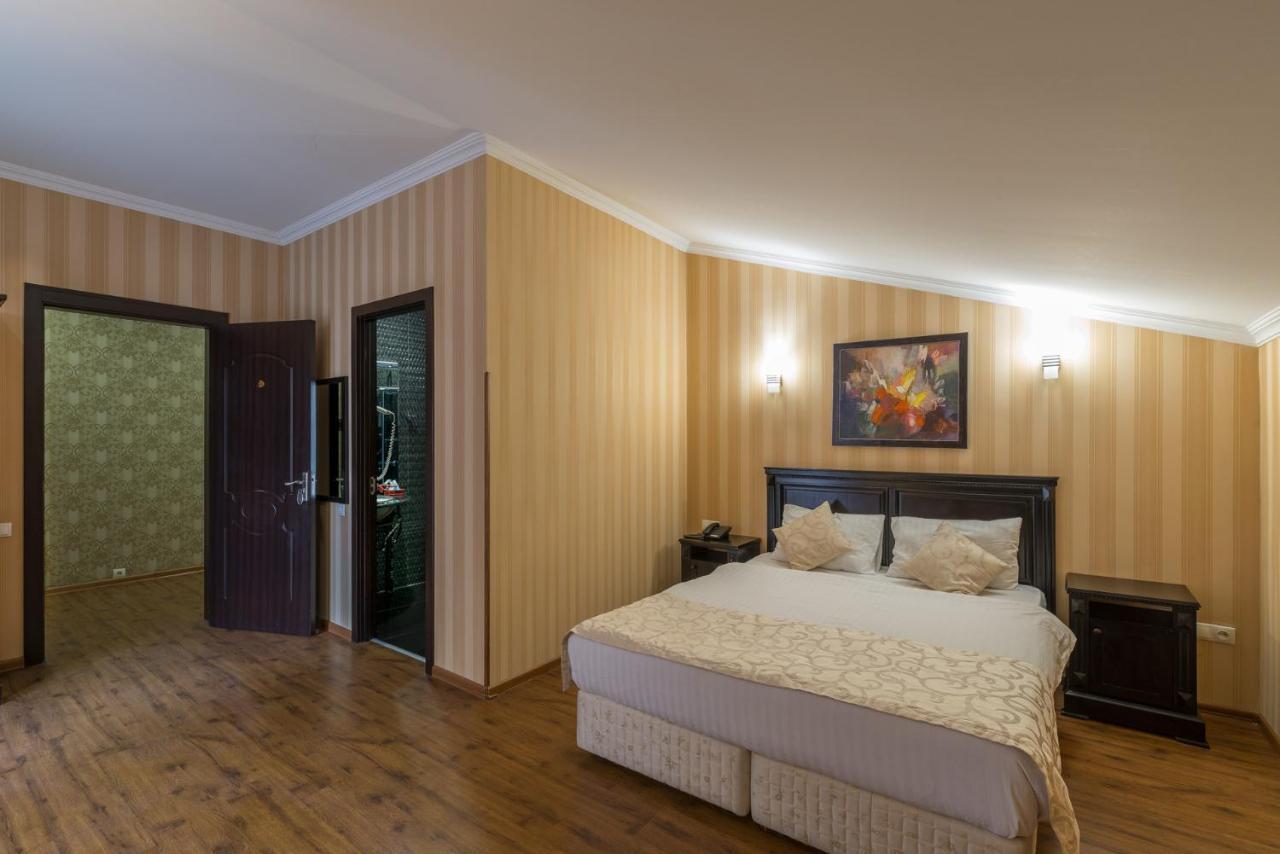 Garden View Hotel Tbilisi Bagian luar foto