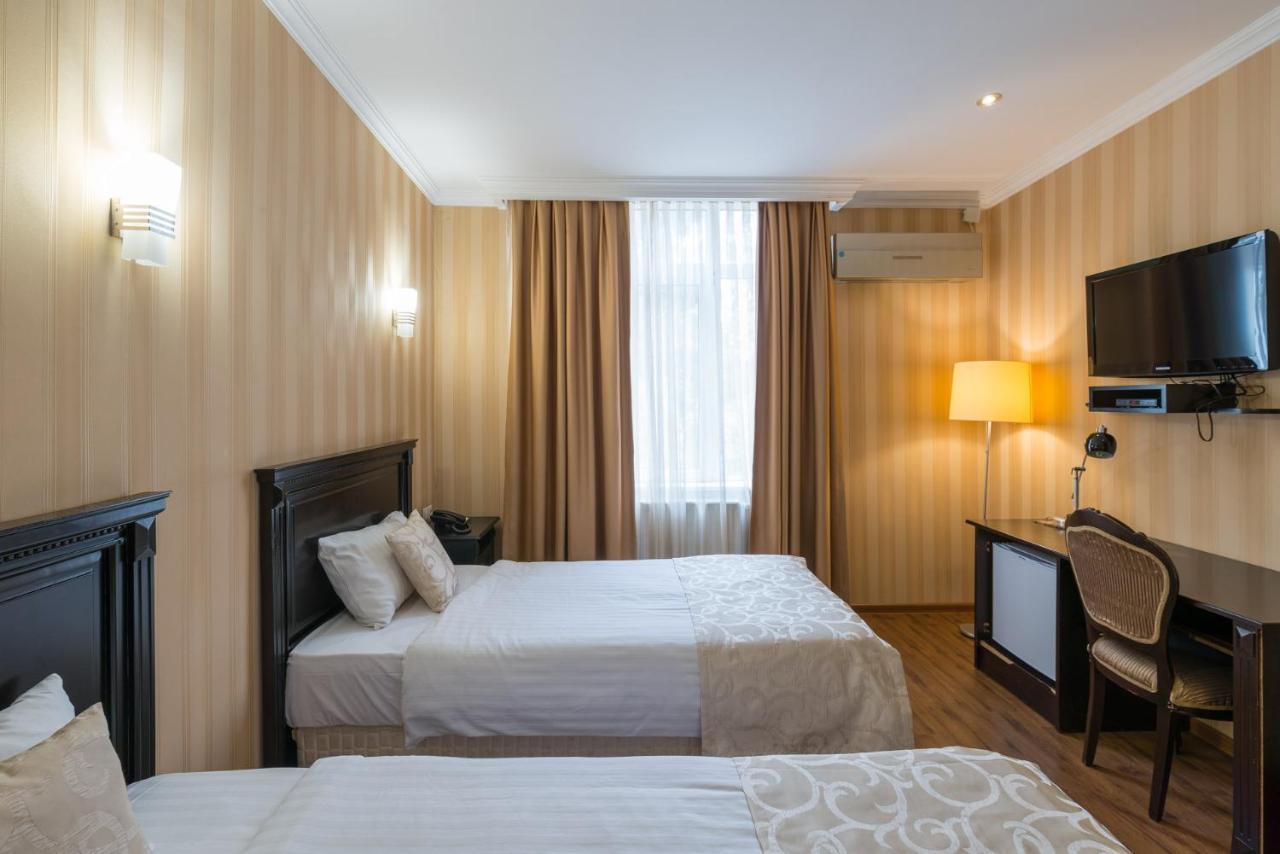 Garden View Hotel Tbilisi Bagian luar foto