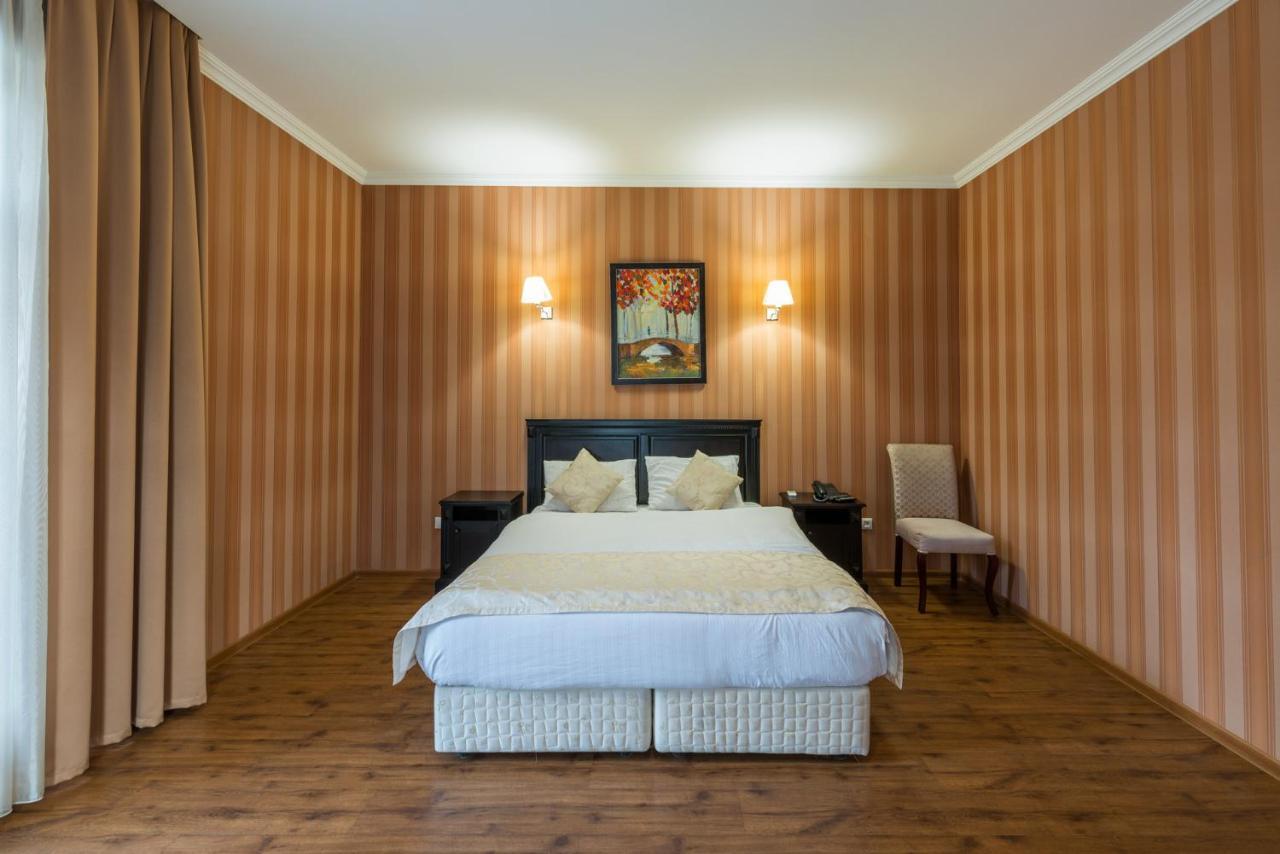 Garden View Hotel Tbilisi Bagian luar foto
