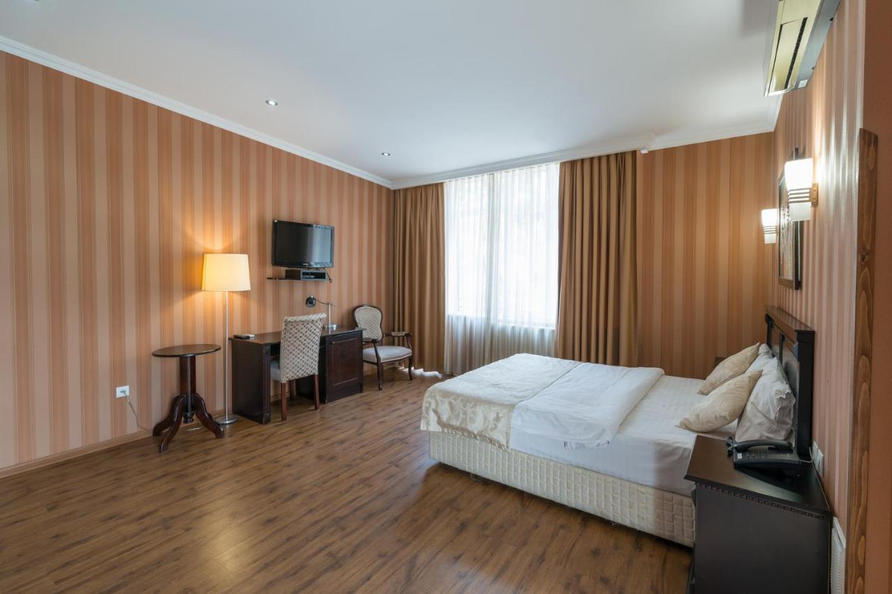 Garden View Hotel Tbilisi Bagian luar foto