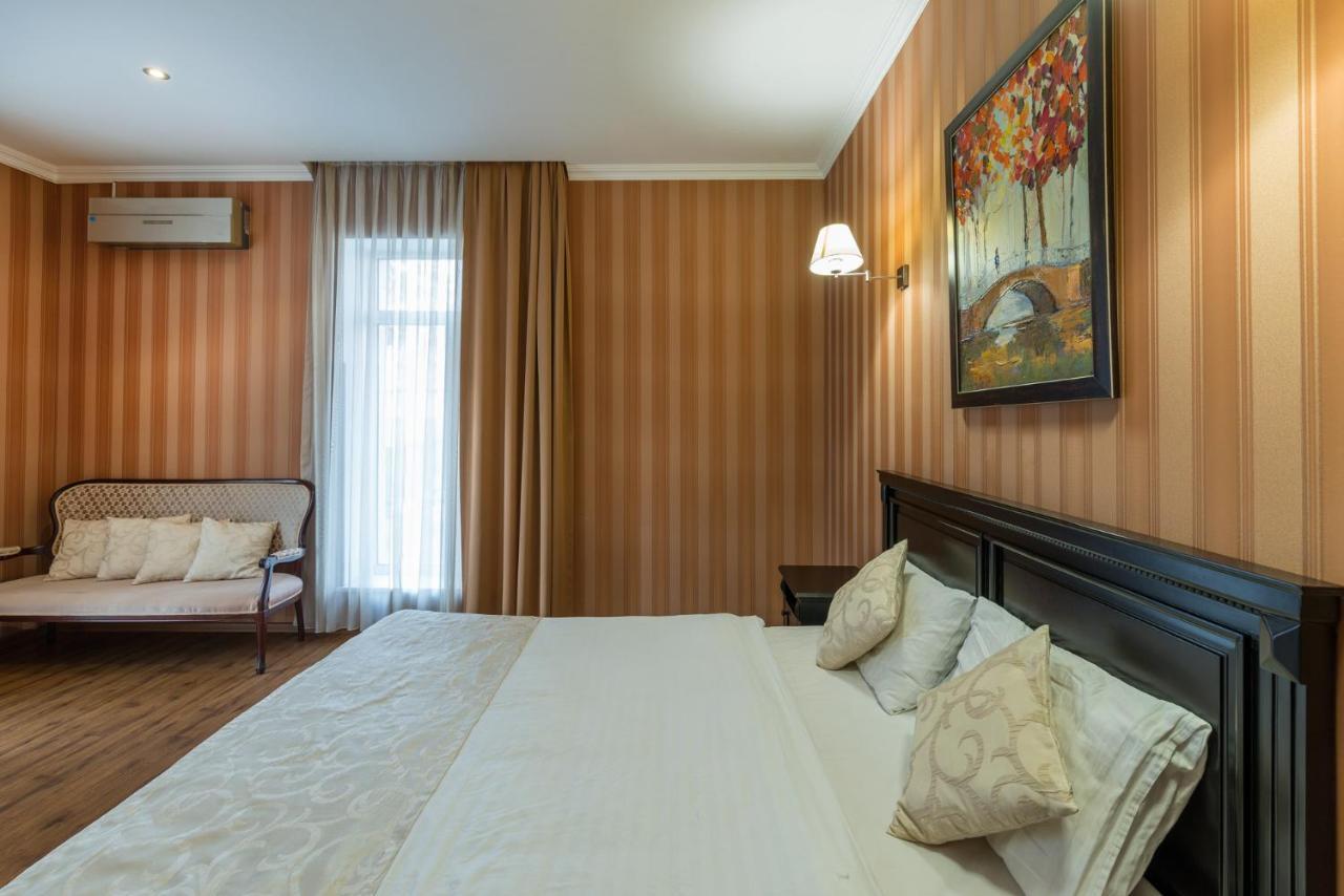 Garden View Hotel Tbilisi Bagian luar foto