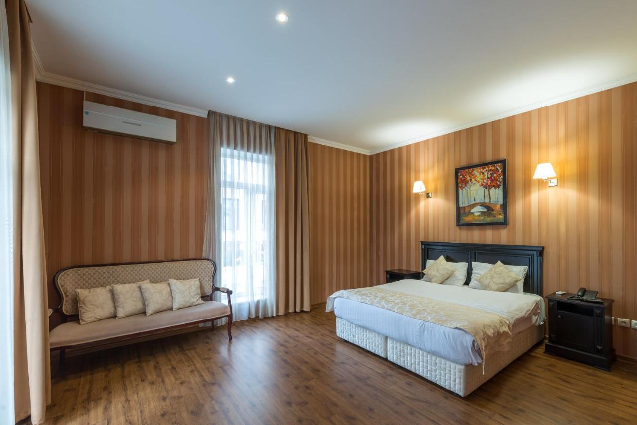 Garden View Hotel Tbilisi Bagian luar foto