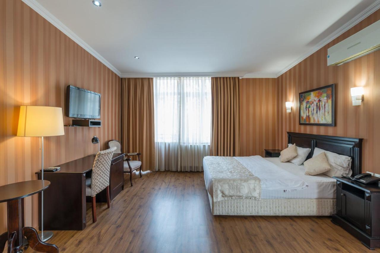 Garden View Hotel Tbilisi Bagian luar foto