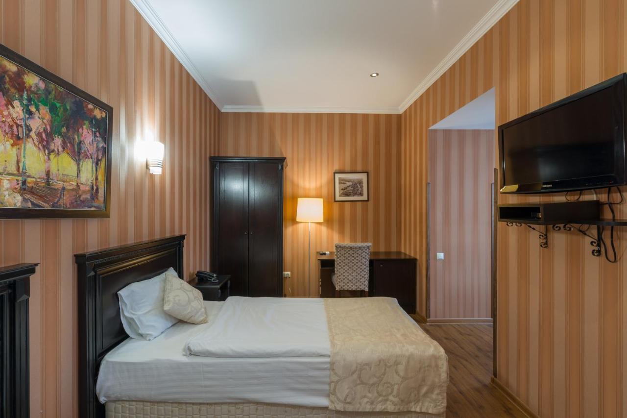 Garden View Hotel Tbilisi Bagian luar foto