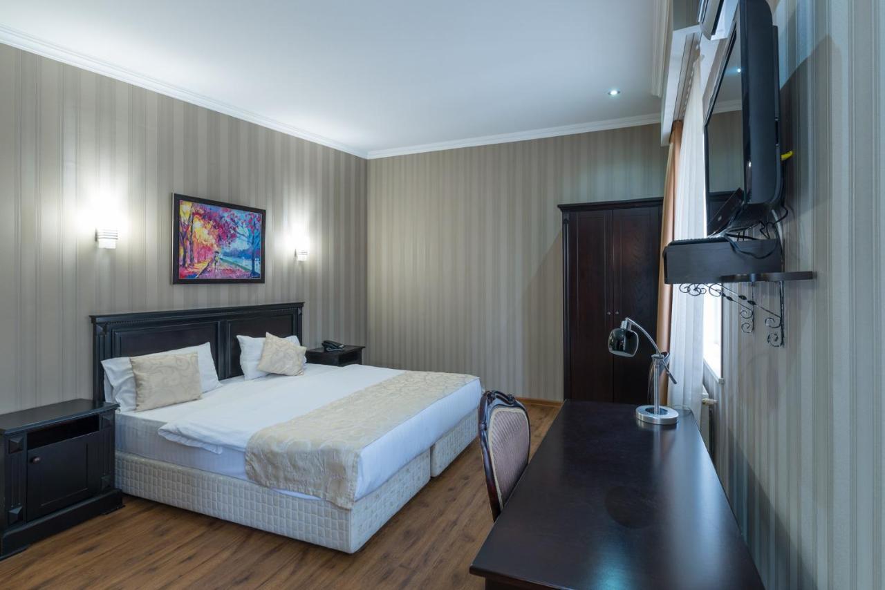 Garden View Hotel Tbilisi Bagian luar foto