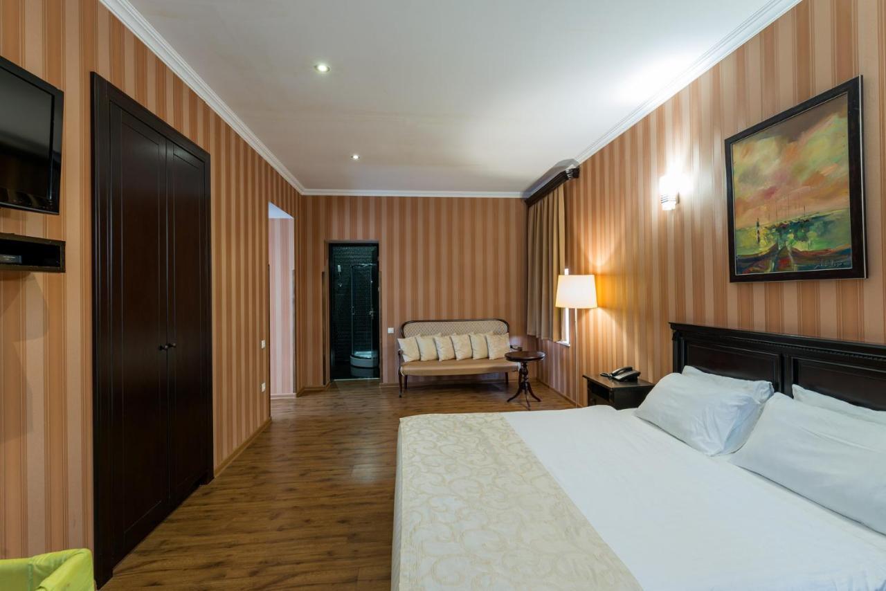 Garden View Hotel Tbilisi Bagian luar foto